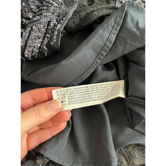 Forever 21 black sequin lace cross back spaghetti strap peplum plunge top medium - Picture 7 of 7